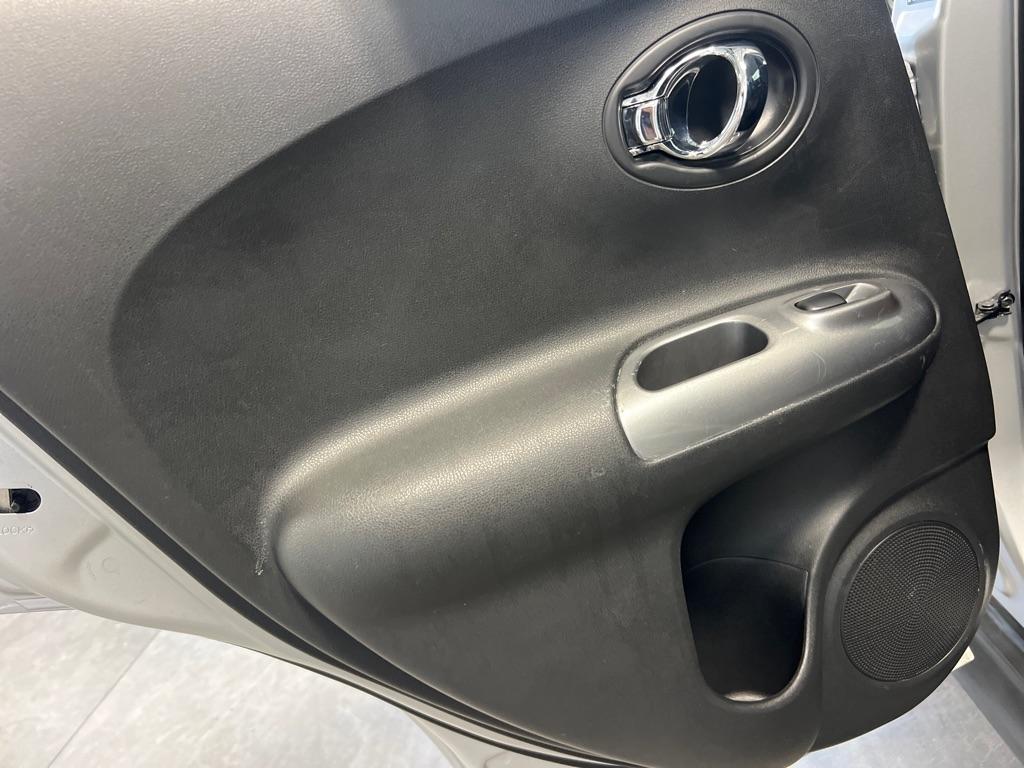 Nissan Juke 5dr Wgn CVT S FWD 2014