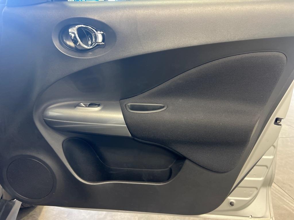 Nissan Juke 5dr Wgn CVT S FWD 2014
