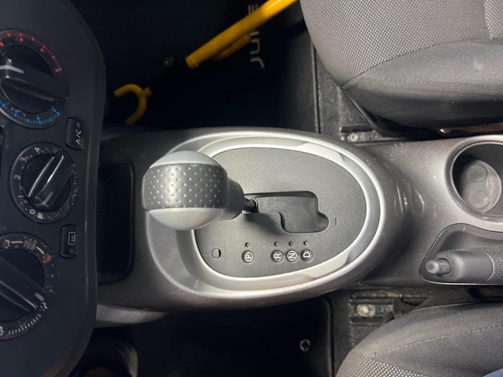 Nissan Juke 5dr Wgn CVT S FWD 2014