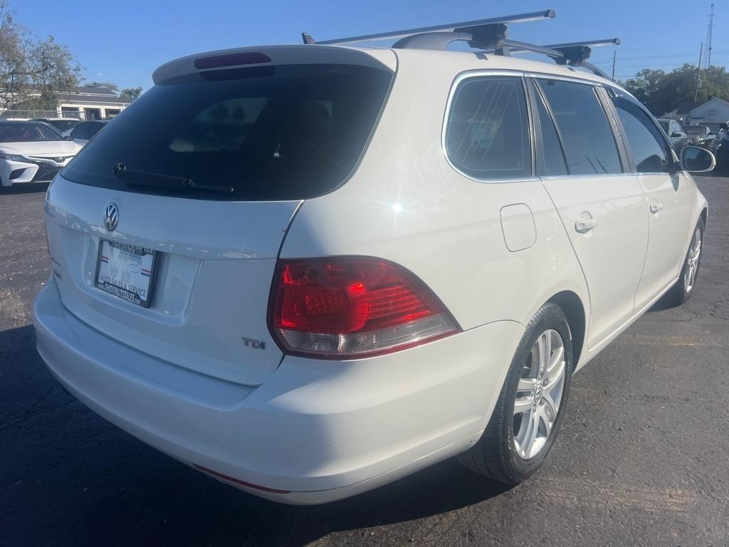 Volkswagen Jetta SportWagen 4dr DSG TDI 2013