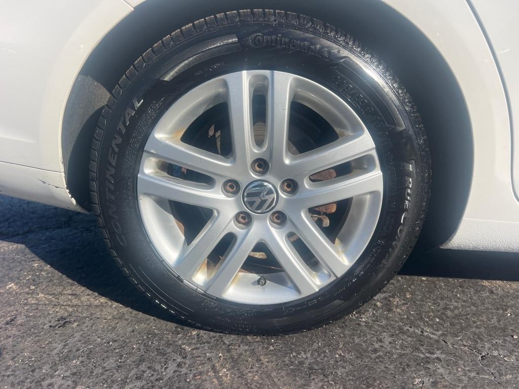 Volkswagen Jetta SportWagen 4dr DSG TDI 2013