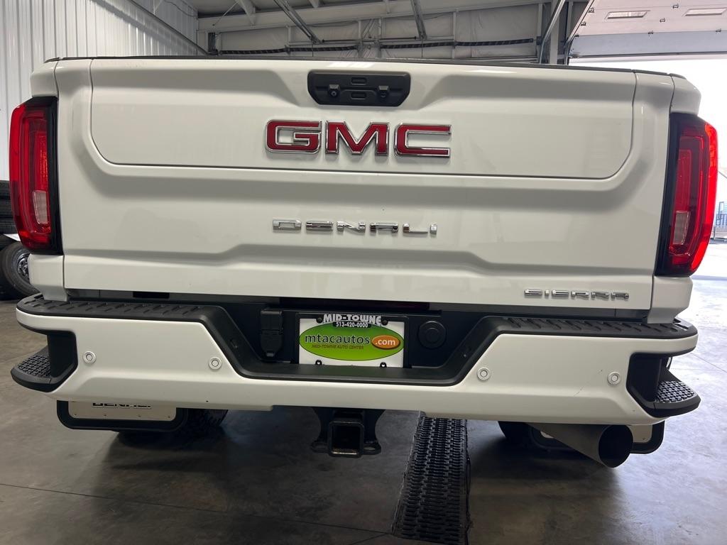 GMC Sierra 3500HD 4WD Crew Cab 172" Denali 2020