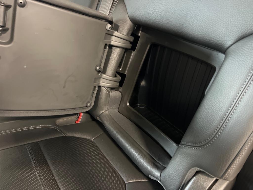 GMC Sierra 3500HD 4WD Crew Cab 172" Denali 2020