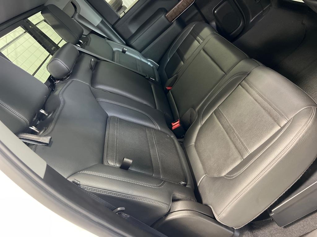 GMC Sierra 3500HD 4WD Crew Cab 172" Denali 2020