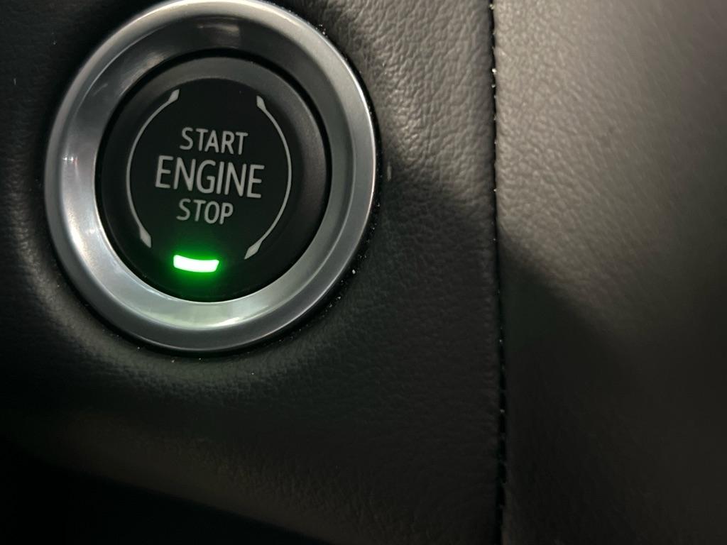 Chevrolet Tahoe 4WD 4dr Z71 2021