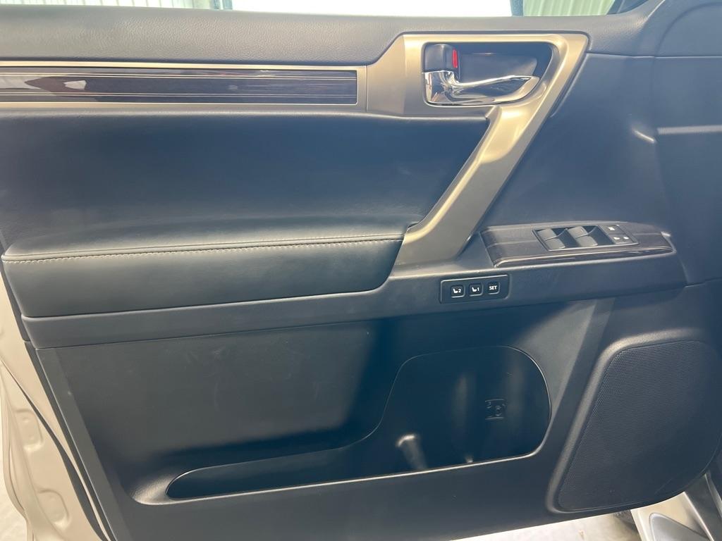 Lexus GX GX 460 Premium 4WD 2021