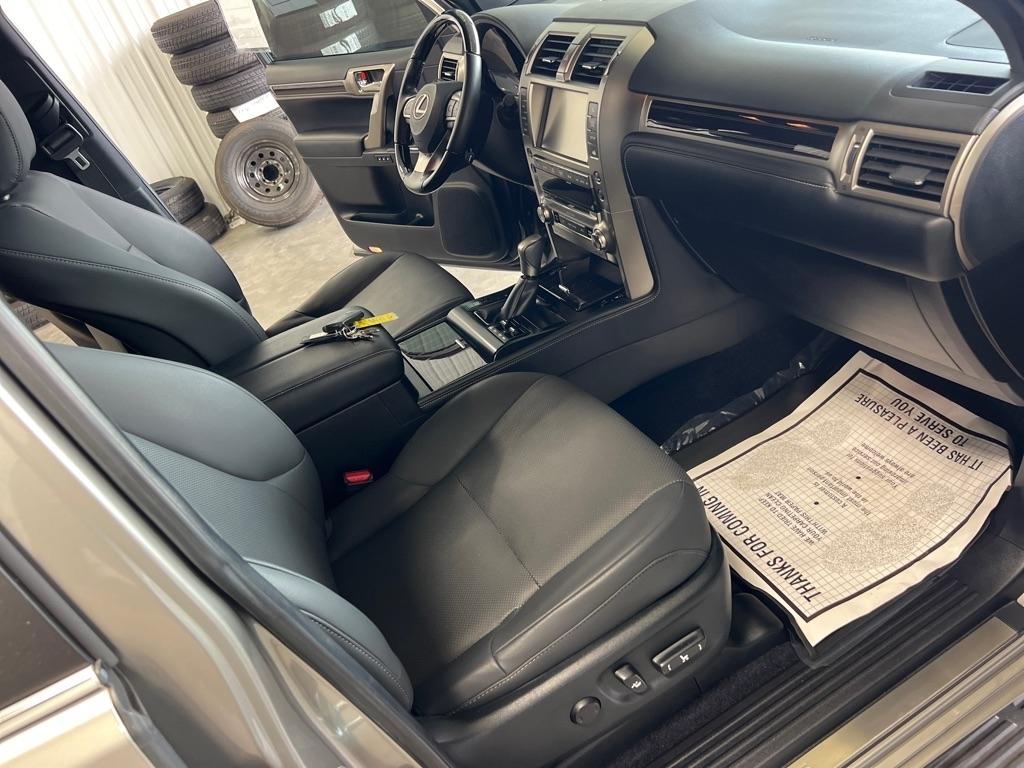 Lexus GX GX 460 Premium 4WD 2021