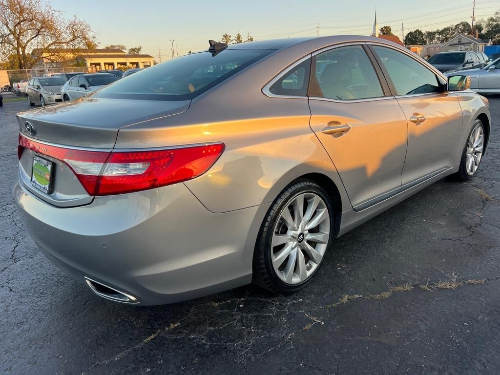 Hyundai Azera 4dr Sdn 2013