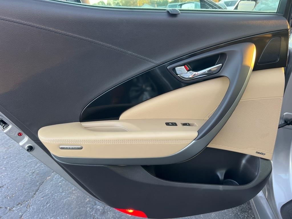 Hyundai Azera 4dr Sdn 2013