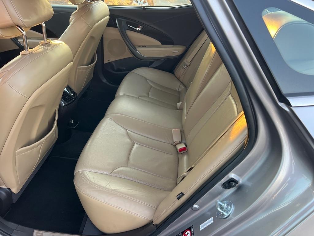 Hyundai Azera 4dr Sdn 2013