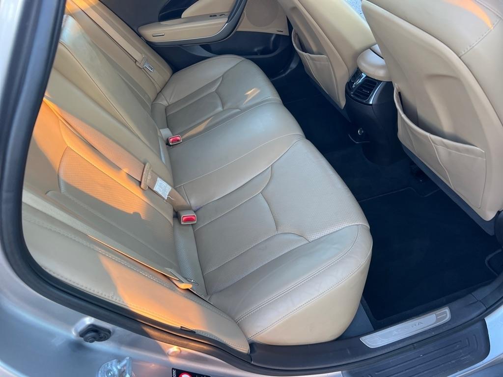 Hyundai Azera 4dr Sdn 2013