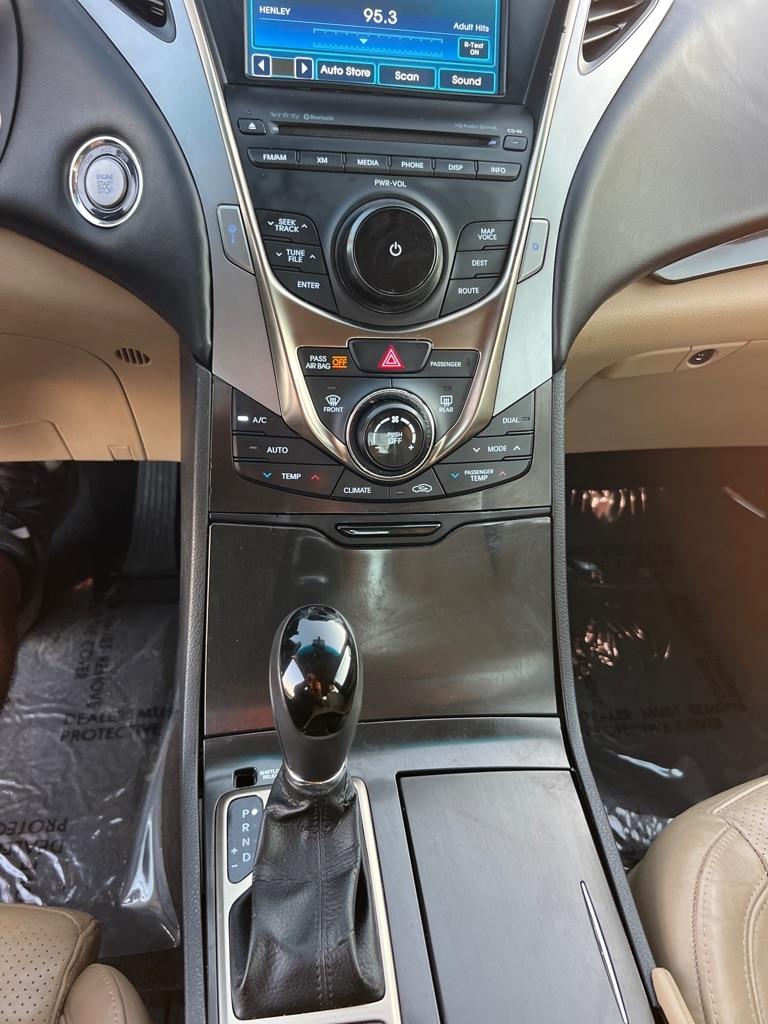 Hyundai Azera 4dr Sdn 2013