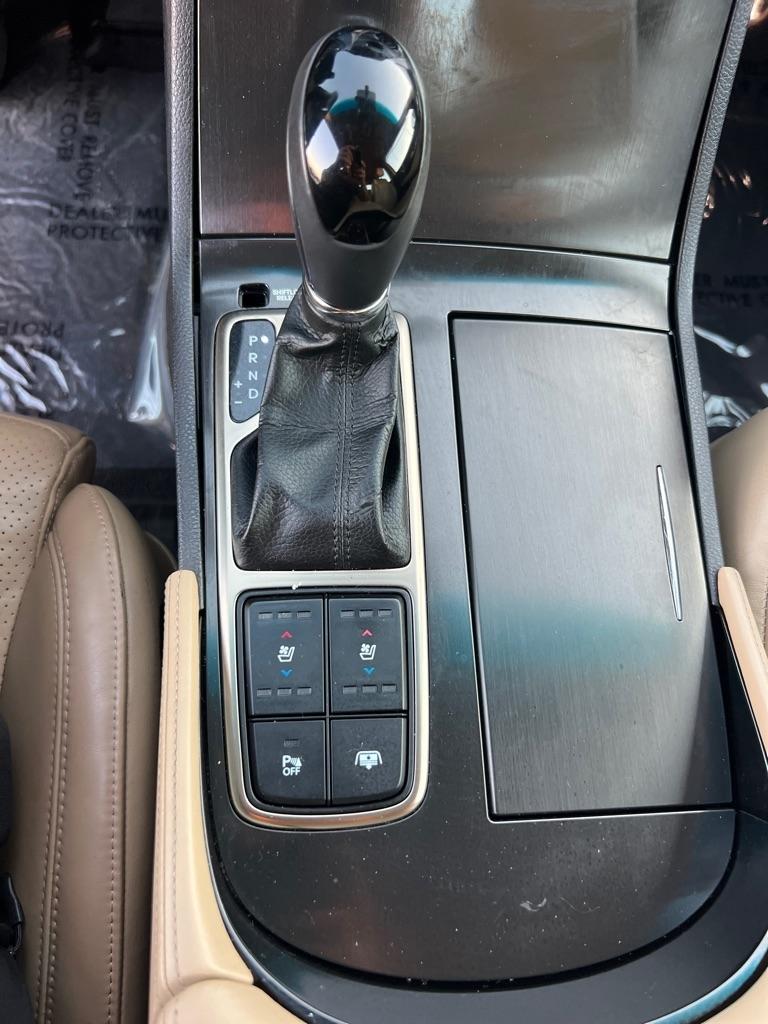 Hyundai Azera 4dr Sdn 2013