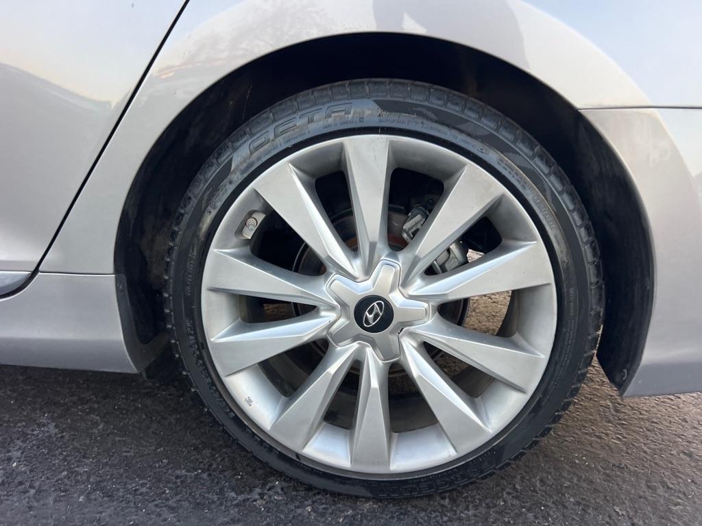 Hyundai Azera 4dr Sdn 2013