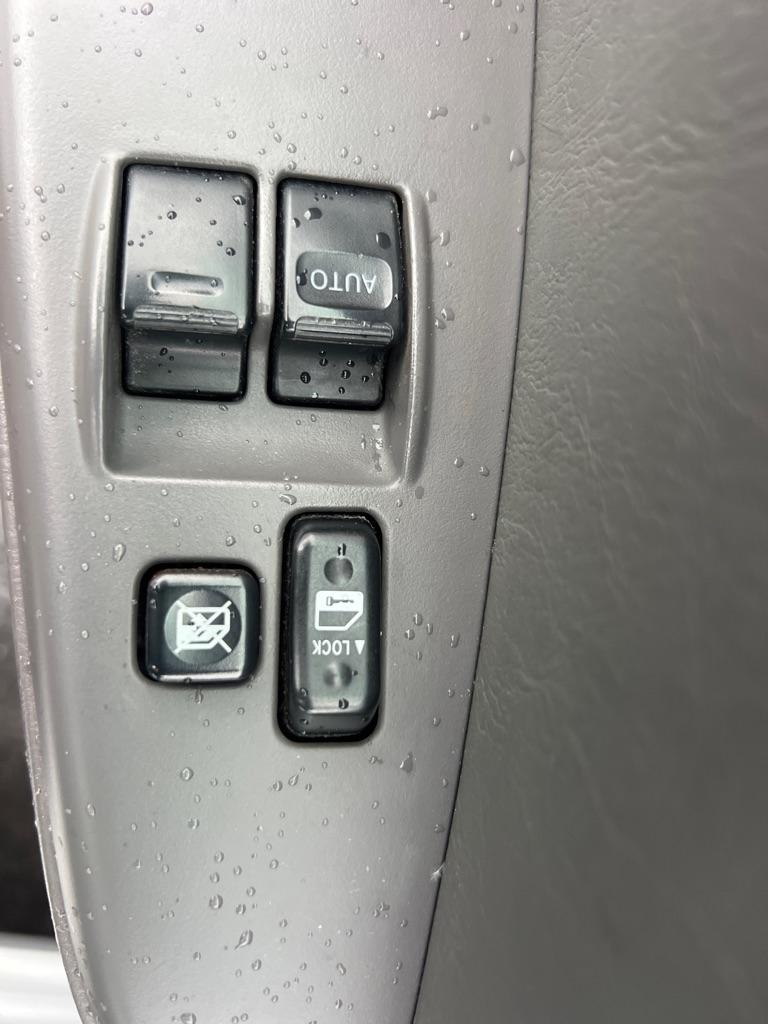 Toyota Camry Solara 2dr Conv V6 Auto Sport (Natl) 2008