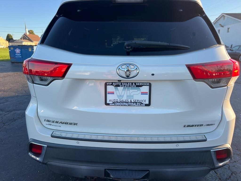 Toyota Highlander Limited V6 AWD (Natl) 2017