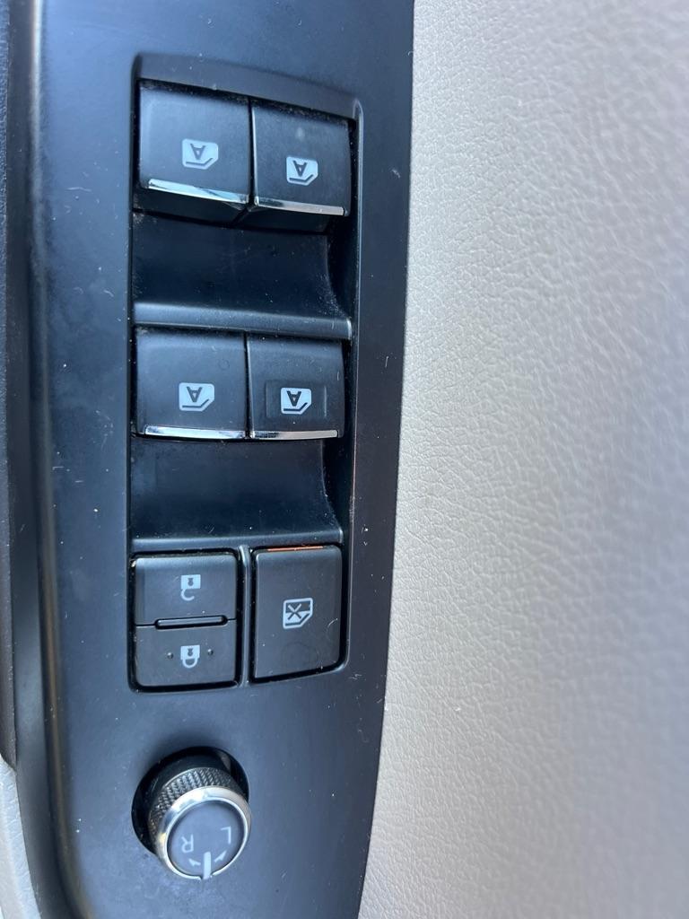 Toyota Highlander Limited V6 AWD (Natl) 2017