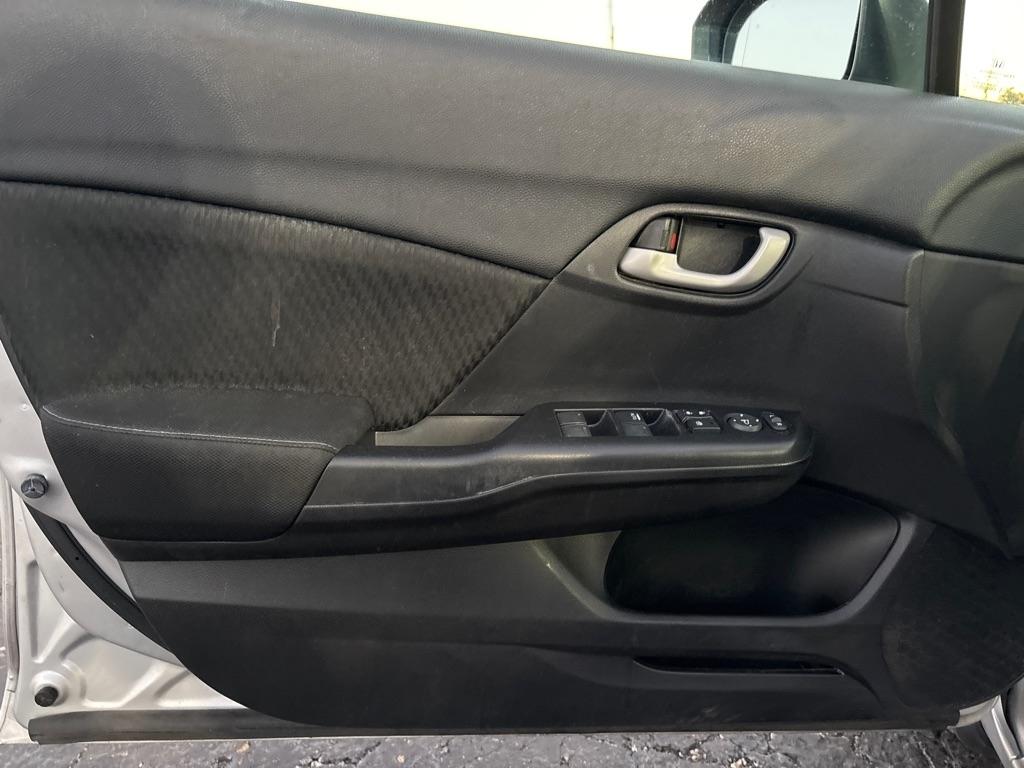 Honda Civic Sedan 4dr CVT SE 2015