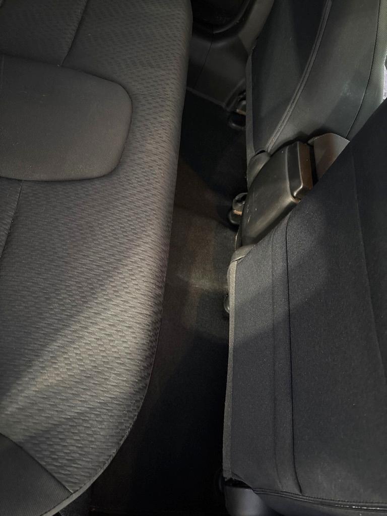 Honda Civic Sedan 4dr CVT SE 2015