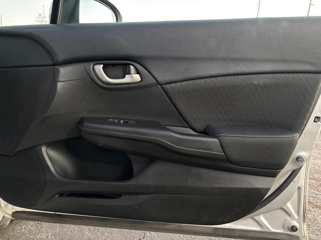 Honda Civic Sedan 4dr CVT SE 2015