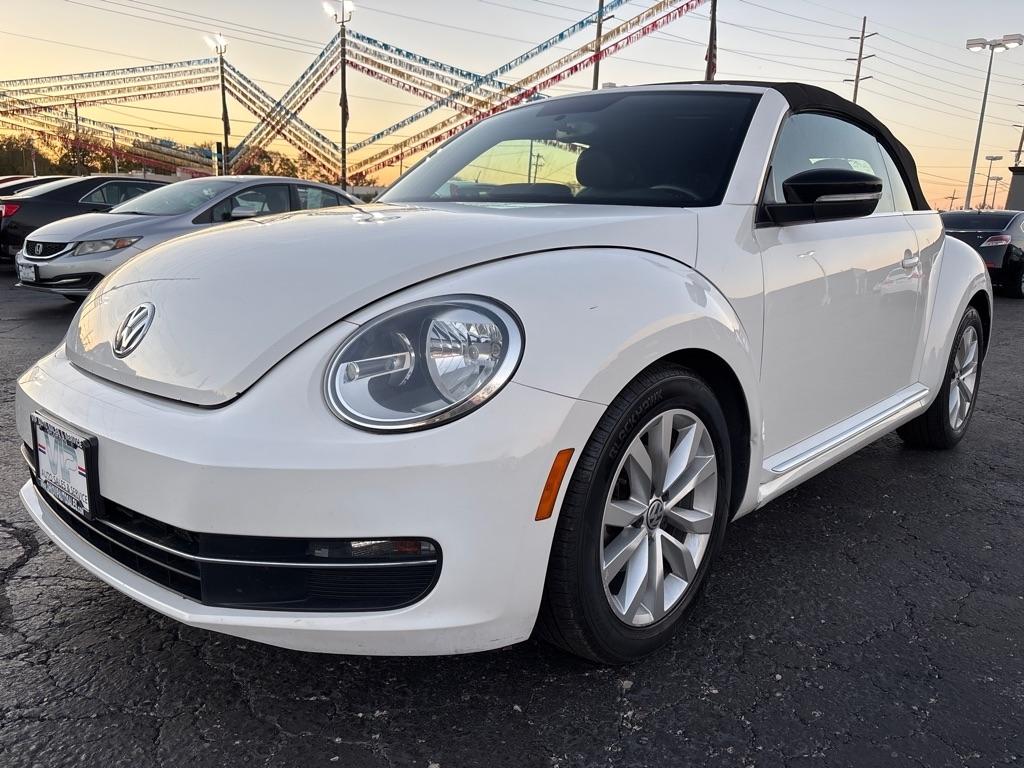 Volkswagen Beetle Convertible 2dr DSG 2.0L TDI 2013