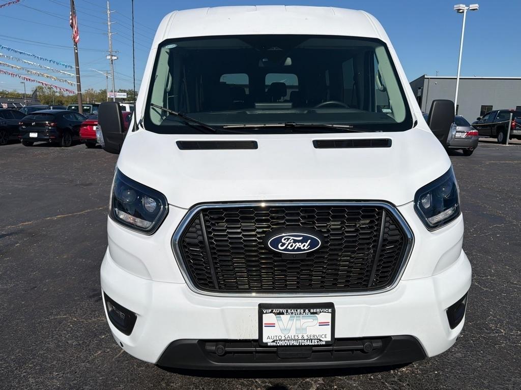 Ford Transit Passenger Wagon T-350 148" Med Roof XLT RWD 2026