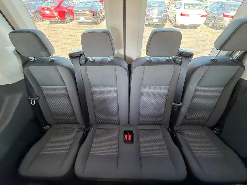 Ford Transit Passenger Wagon T-350 148" Med Roof XLT RWD 2026