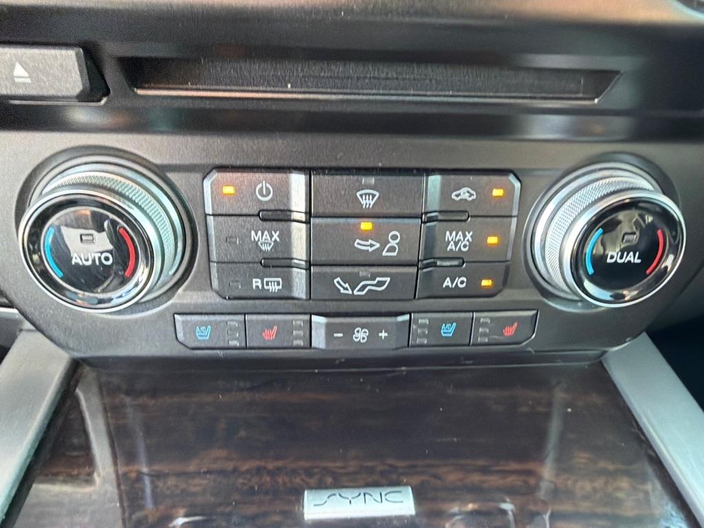 Ford F-150 4WD SuperCrew 145" King Ranch 2015