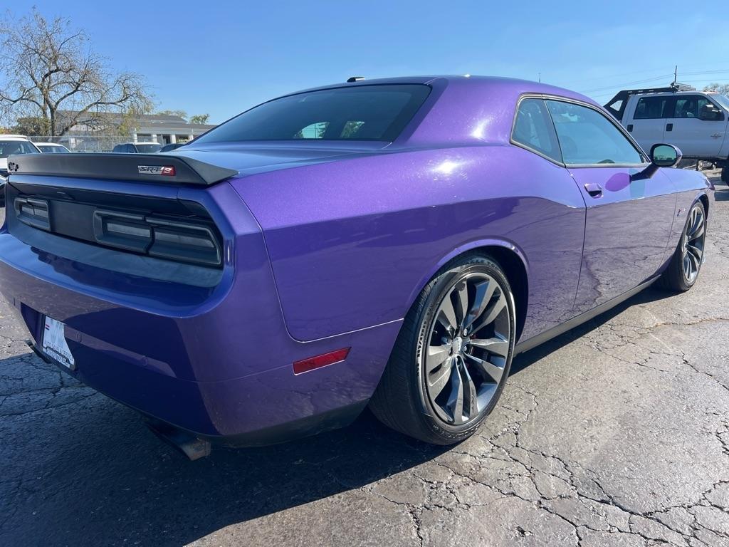 Dodge Challenger 2dr Cpe SRT8 2014