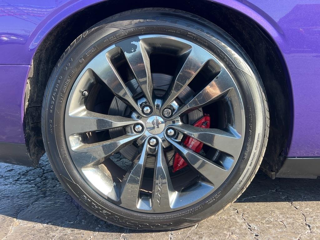 Dodge Challenger 2dr Cpe SRT8 2014