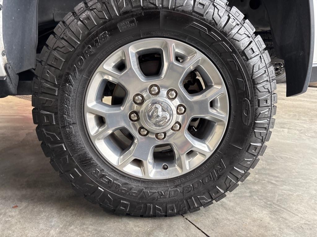 RAM 2500 Tradesman 4x4 Crew Cab 6'4" Box 2020