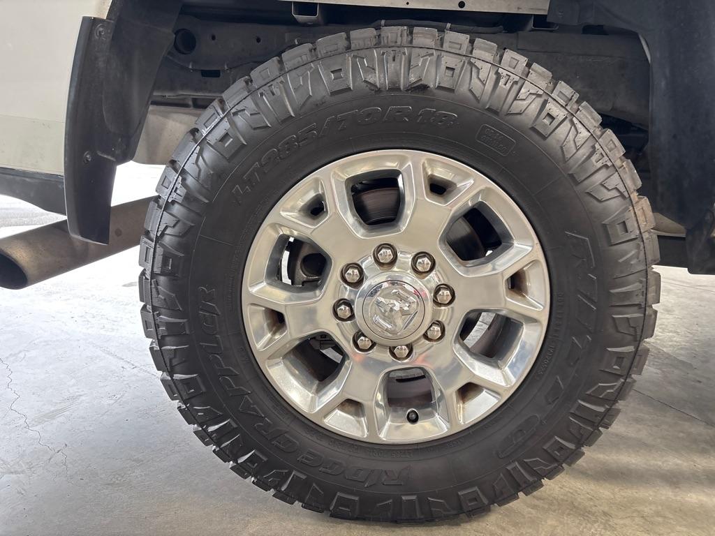 RAM 2500 Tradesman 4x4 Crew Cab 6'4" Box 2020