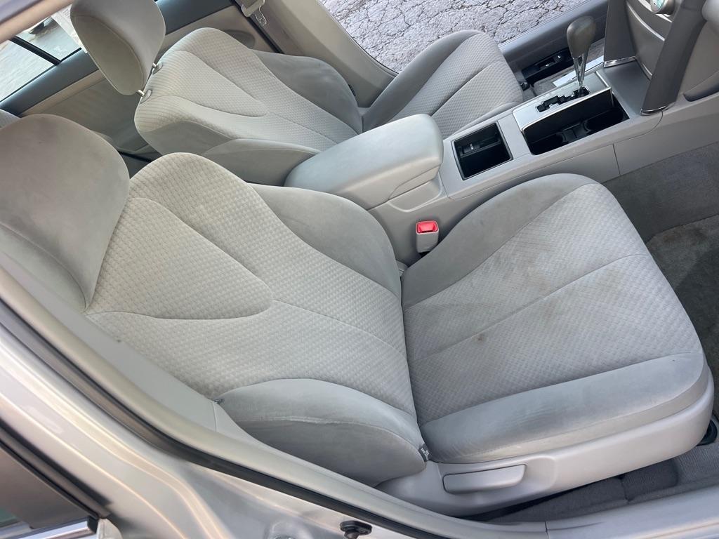Toyota Camry 4dr Sdn I4 Man (Natl) 2009
