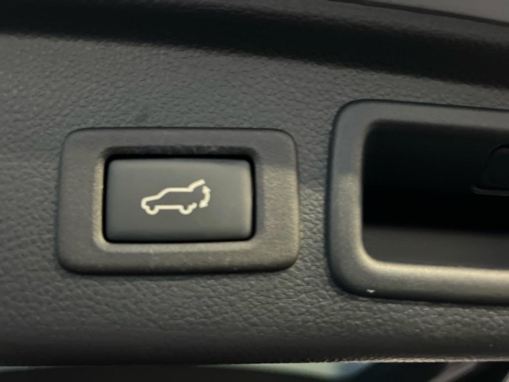 Subaru Forester 4dr CVT 2.5i Touring PZEV 2016