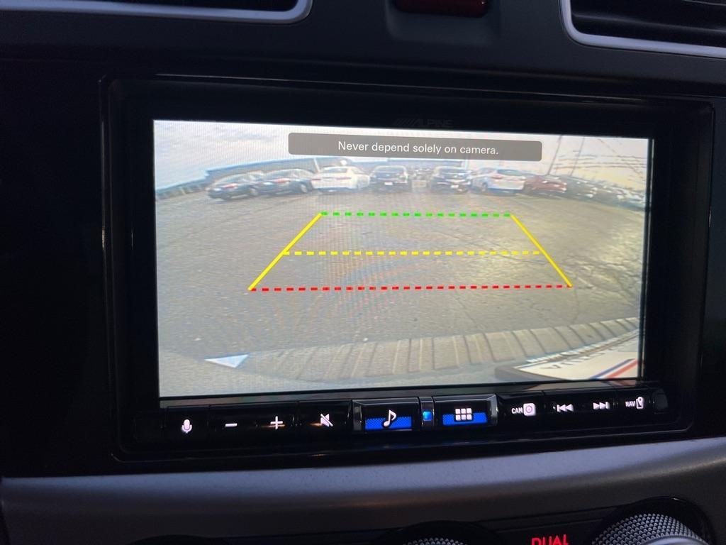 Subaru Forester 4dr CVT 2.5i Touring PZEV 2016
