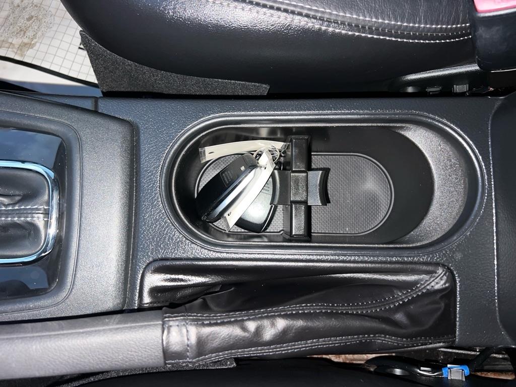 Subaru Forester 4dr CVT 2.5i Touring PZEV 2016
