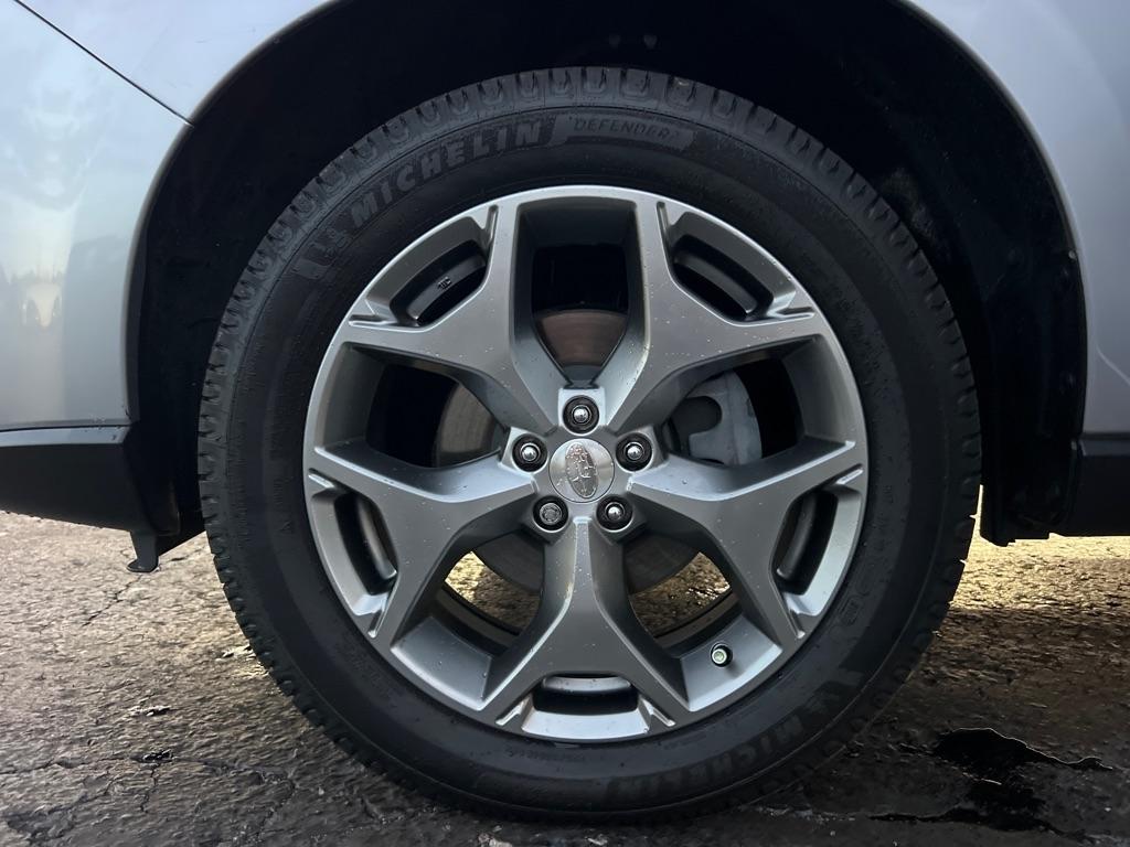 Subaru Forester 4dr CVT 2.5i Touring PZEV 2016
