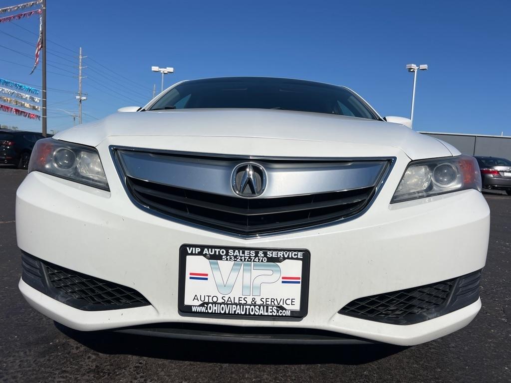 Acura ILX 4dr Sdn 2.0L 2015