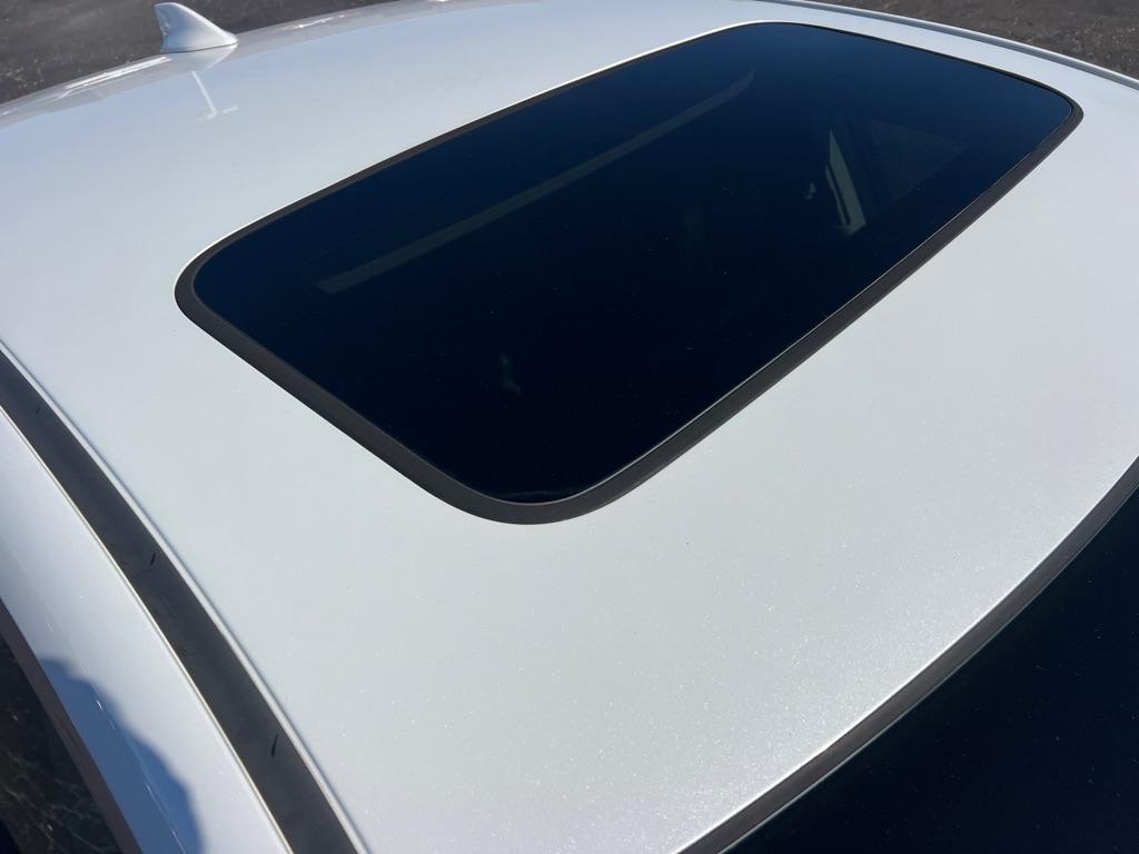 Acura ILX 4dr Sdn 2.0L 2015