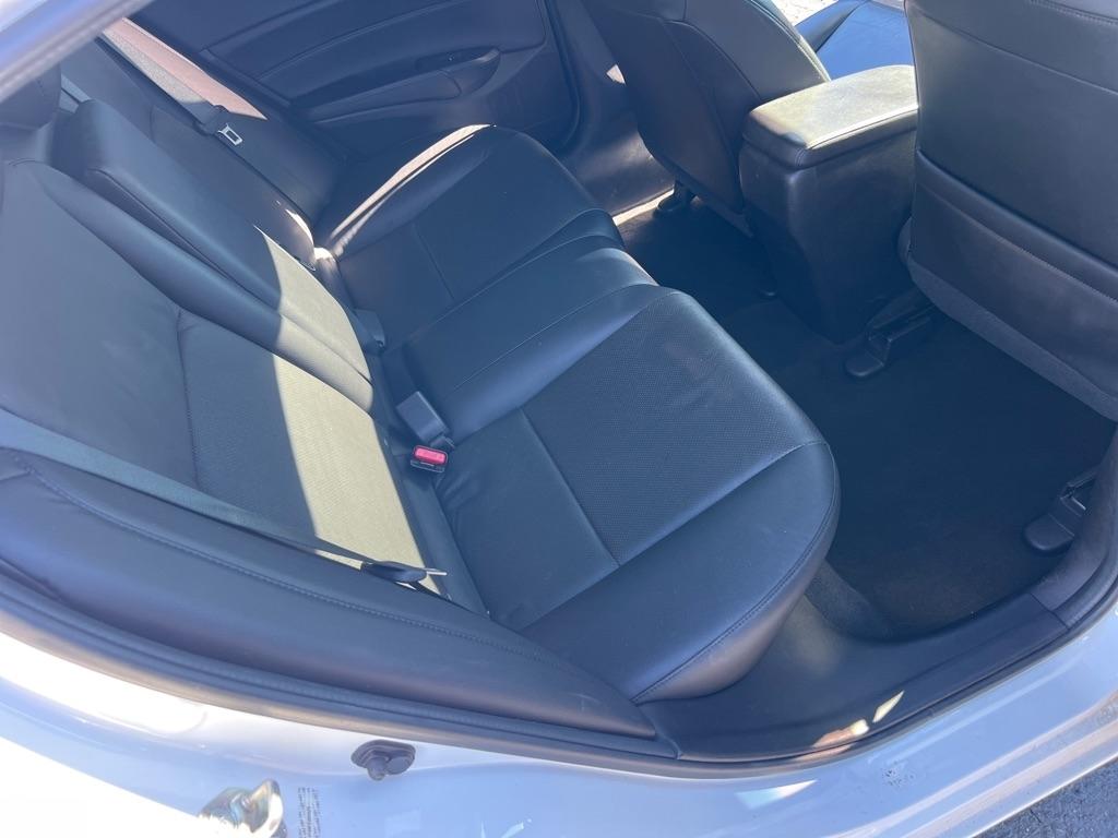 Acura ILX 4dr Sdn 2.0L 2015