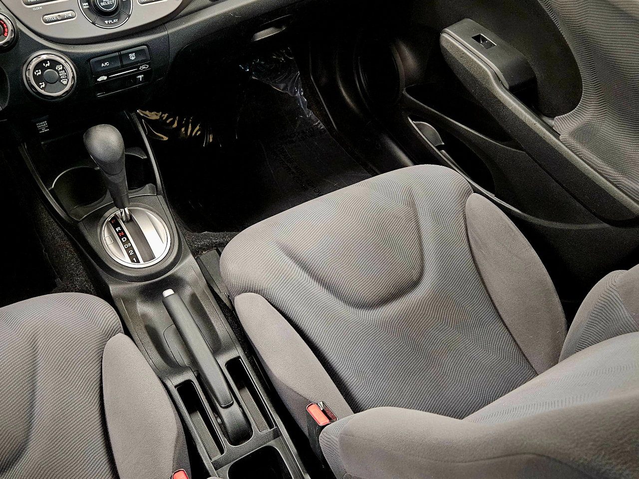 Honda Fit 5dr HB Auto 2012 Honda Fit 5dr HB Auto 2012