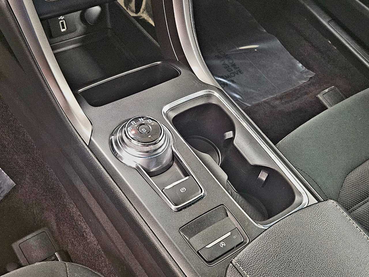 Ford Fusion SE FWD 2017