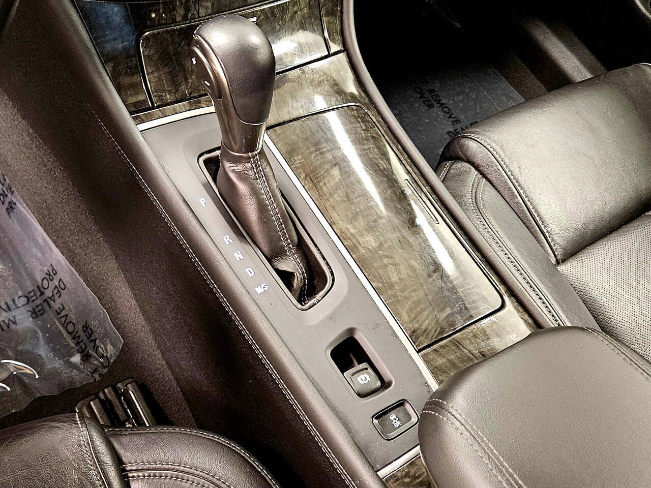 Buick LaCrosse 4dr Sdn Premium II FWD 2015