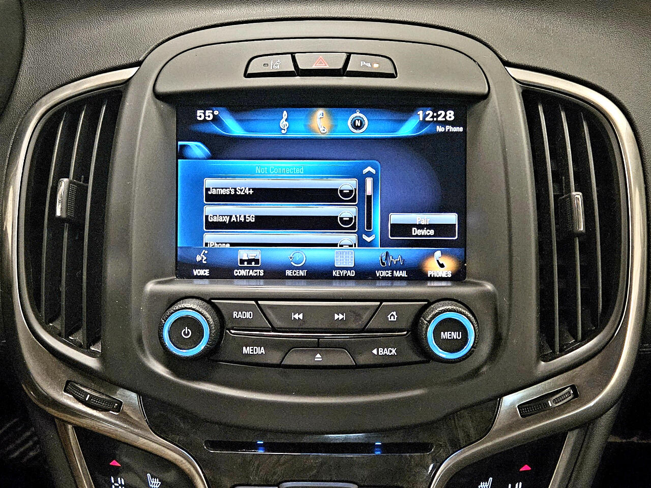 Buick LaCrosse 4dr Sdn Premium II FWD 2015