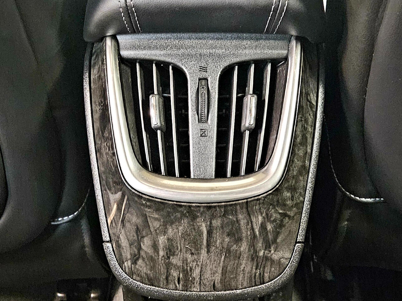 Buick LaCrosse 4dr Sdn Premium II FWD 2015