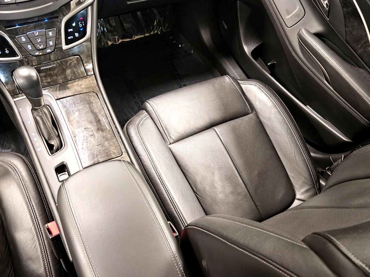 Buick LaCrosse 4dr Sdn Premium II FWD 2015