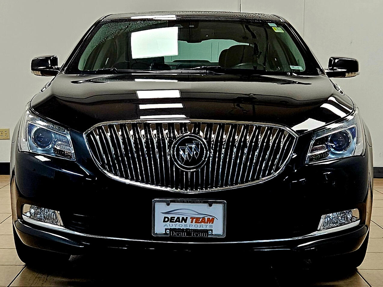 Buick LaCrosse 4dr Sdn Premium II FWD 2015