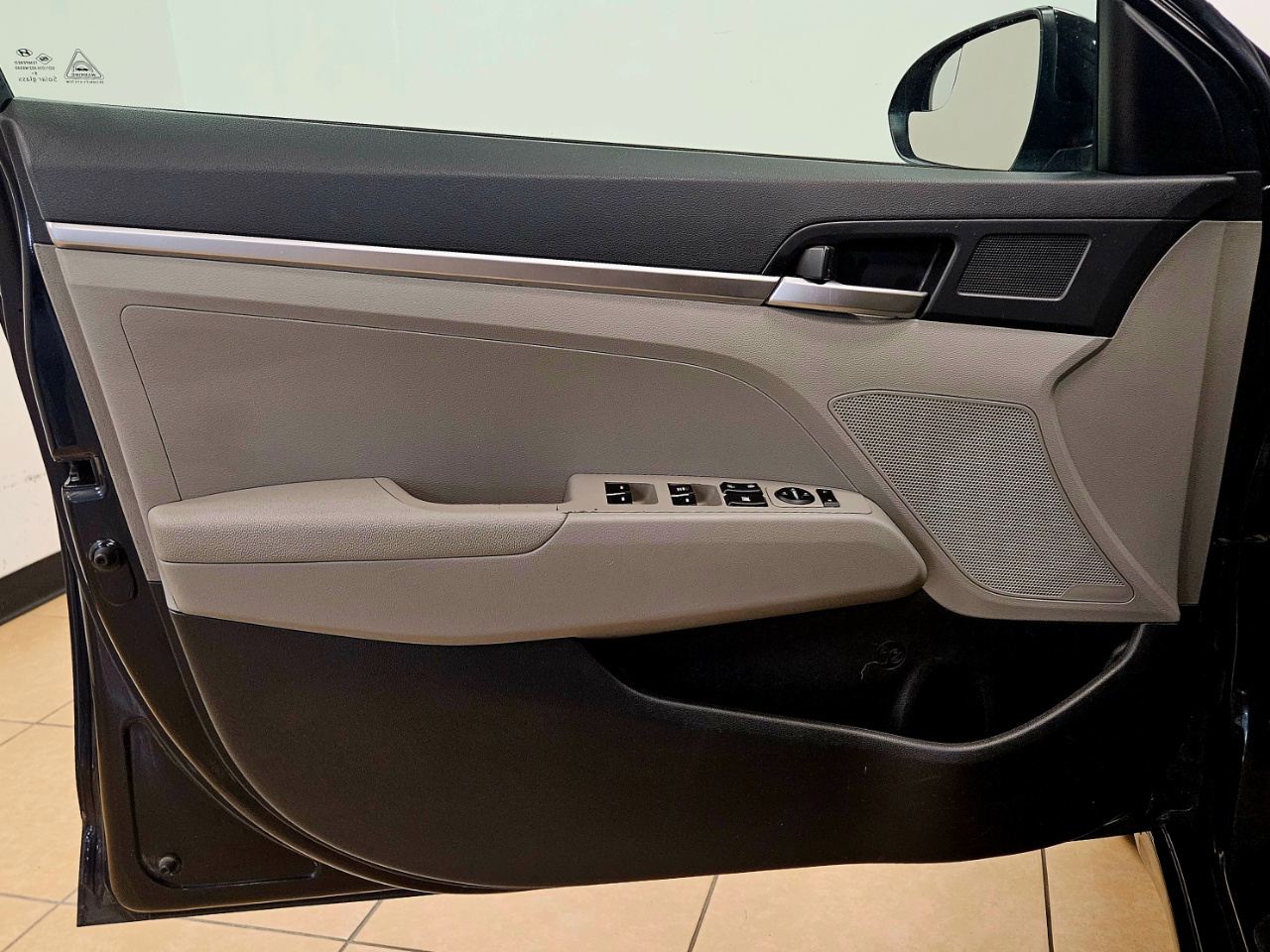 Hyundai Elantra SE Auto 2019