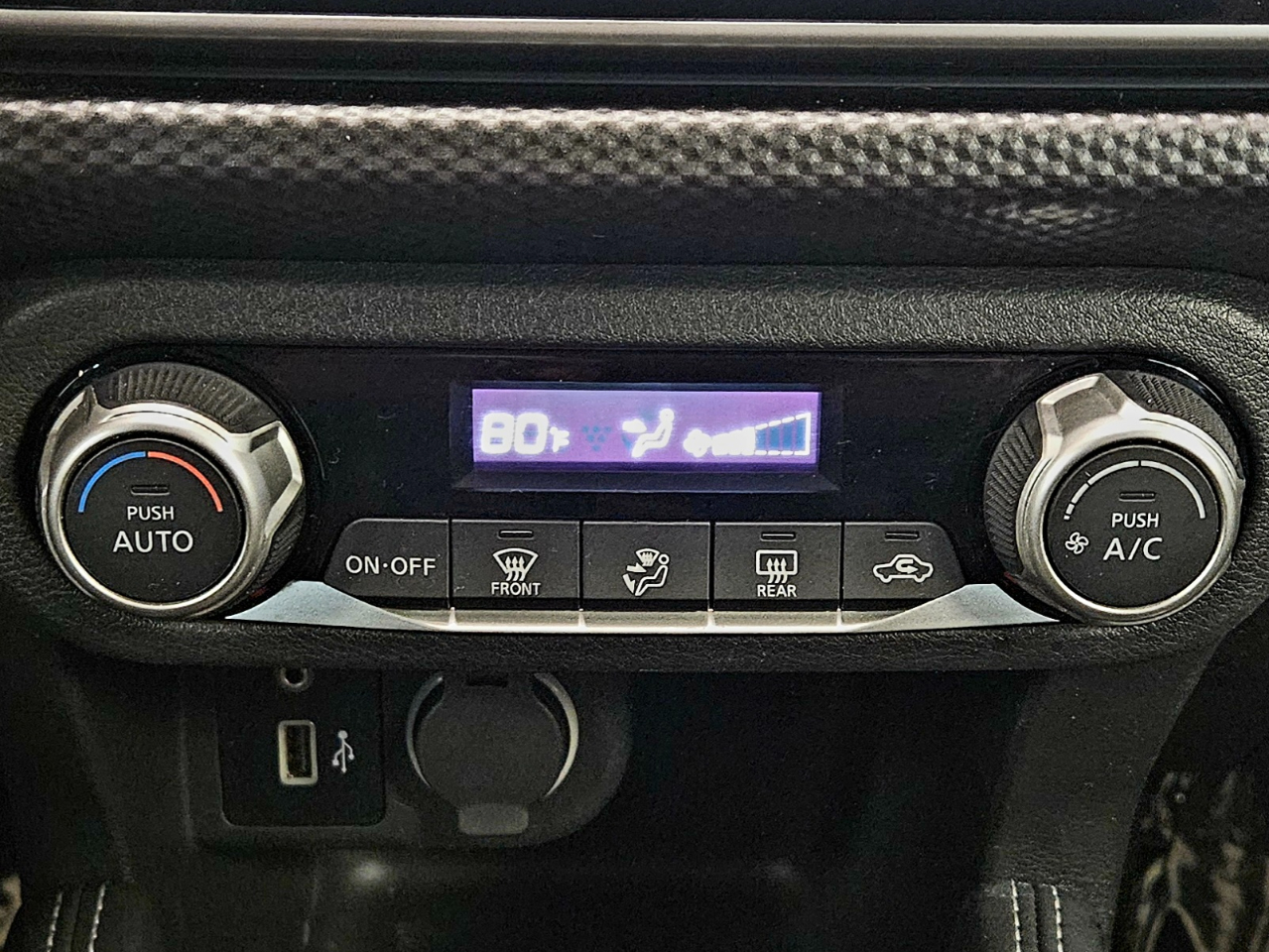 Nissan Kicks SV FWD 2018