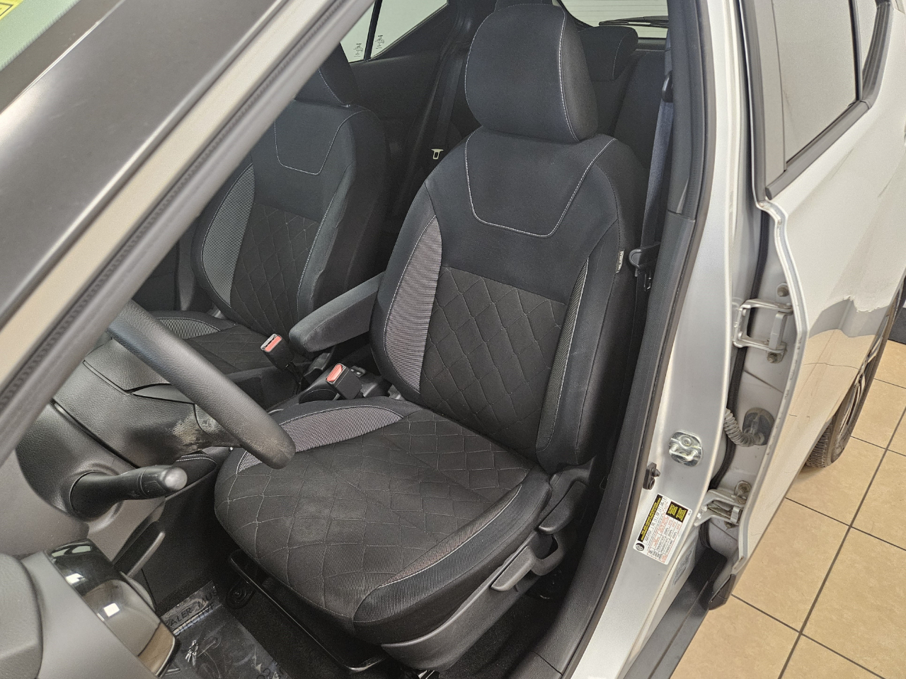 Nissan Kicks SV FWD 2018